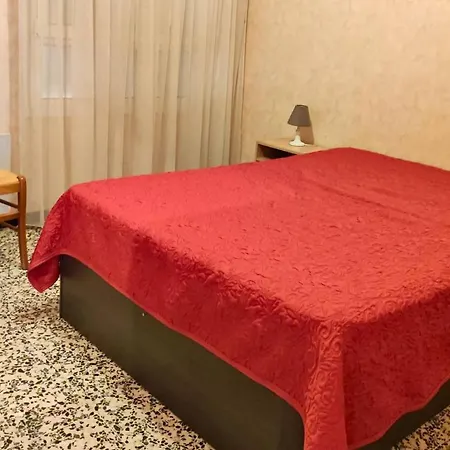 T2- Piscine- Commerces- Plages- Clim 아파트 르 라방두