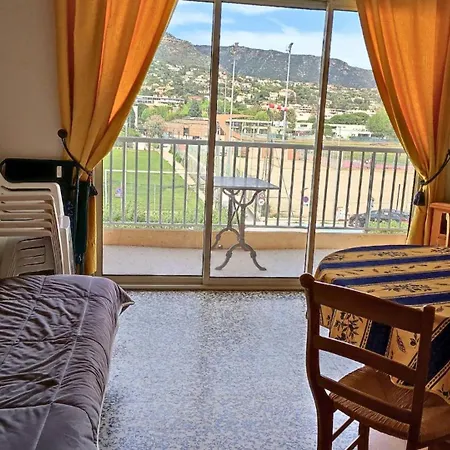 아파트 T2- Piscine- Commerces- Plages- Clim 르 라방두