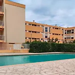 T2- Piscine- Commerces- Plages- Clim