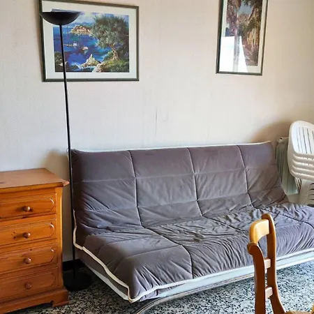 T2- Piscine- Commerces- Plages- Clim Apartment Le Lavandou